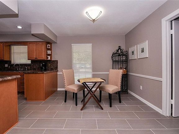3rd image of 210 Xavier Dr