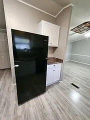 Sherwood Village — Photo 30