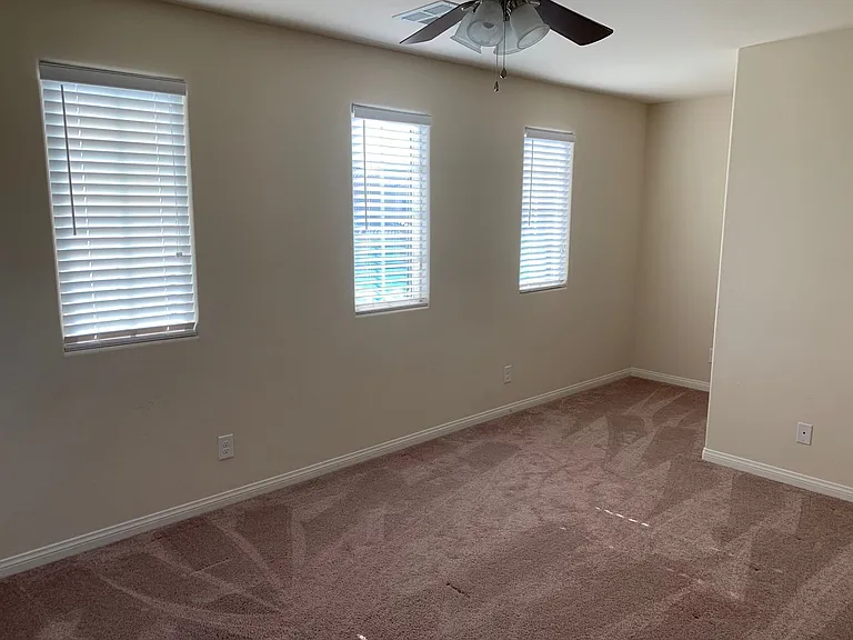 254 Botanic Gardens Dr — Photo 2