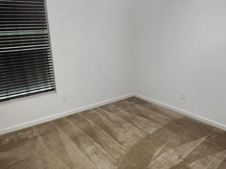 1817 Elkins Point Dr — Photo 20