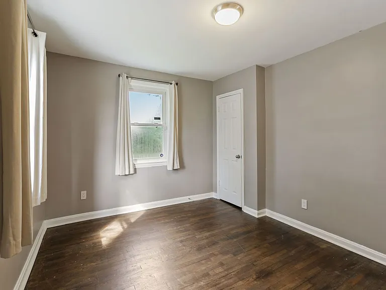 4411 Reamy Dr — Photo 10