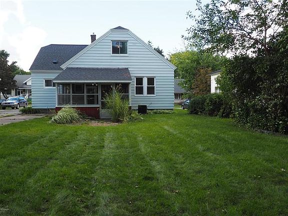4th image of 2308 Wyoming Ave SW