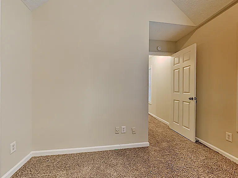 105 Unity Cv — Photo 11