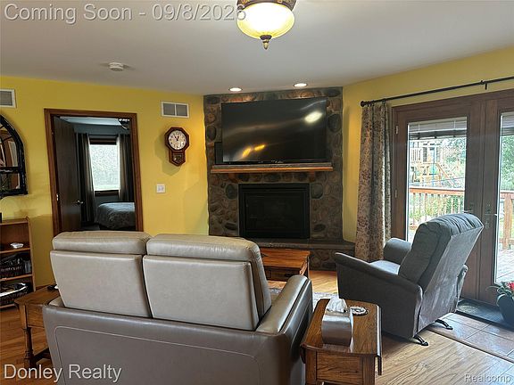 2nd image of 4528 W Sanilac Rd