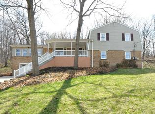 175 Edgewater Dr, Monaca, PA 15061