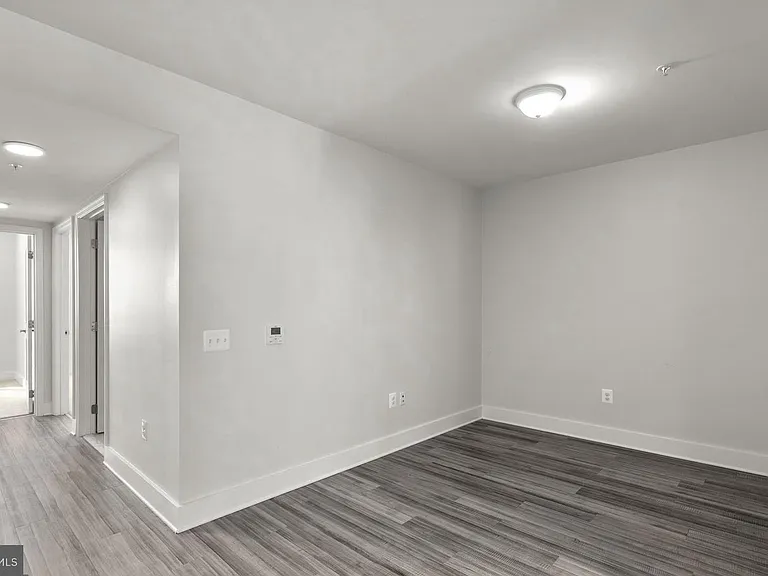 19520 Village Walk Dr #3-101 — Photo 8