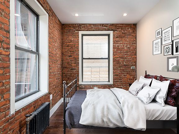 2nd image of 941 Washington Ave #407
