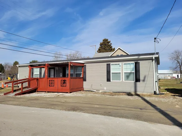 2520 Gift St, Millersport, OH 43046