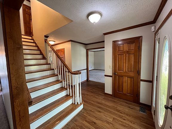 4th image of 3834 Westwind Dr