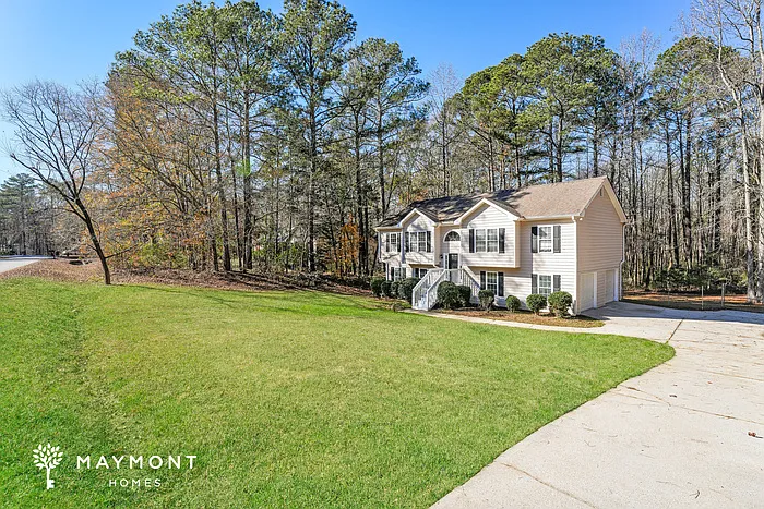 150 Lakeside Dr — Photo 4