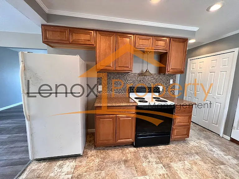 30884 Steinhauer St — Photo 13
