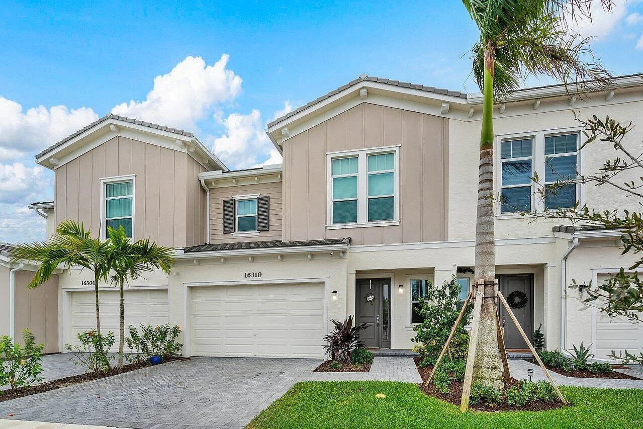 3 bed, 2.5 bath, 2138 sqft, $3,500 — Photo 1