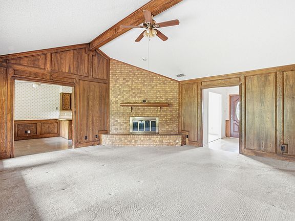 5th image of 5488 Pecan Place Dr