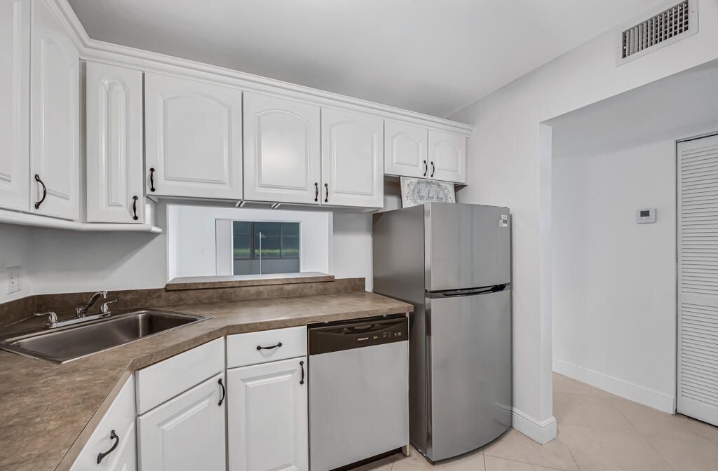 12013 Greenway Circle S #106, Royal Palm Beach, FL - More