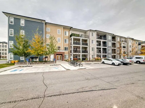 151 E Legacy Main St SE #5207, Calgary, AB T2X 4A4