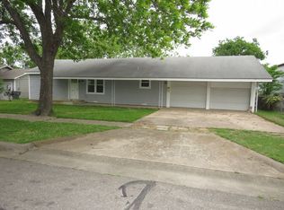 1306 S 53rd St, Temple, TX 76504