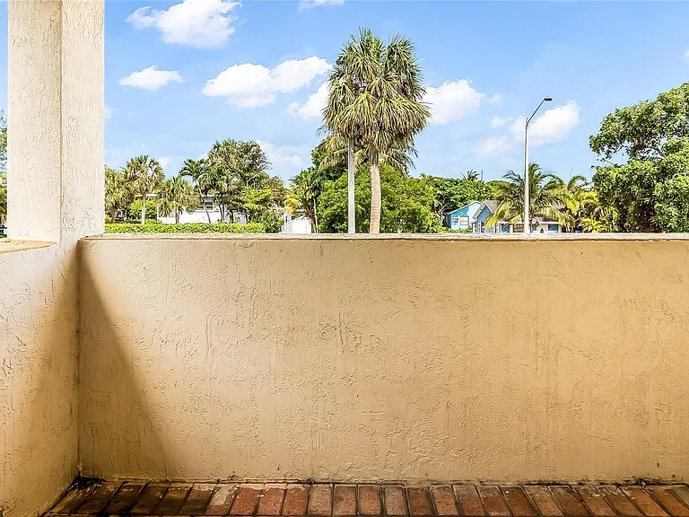 512 S Ocean Blvd — Photo 21