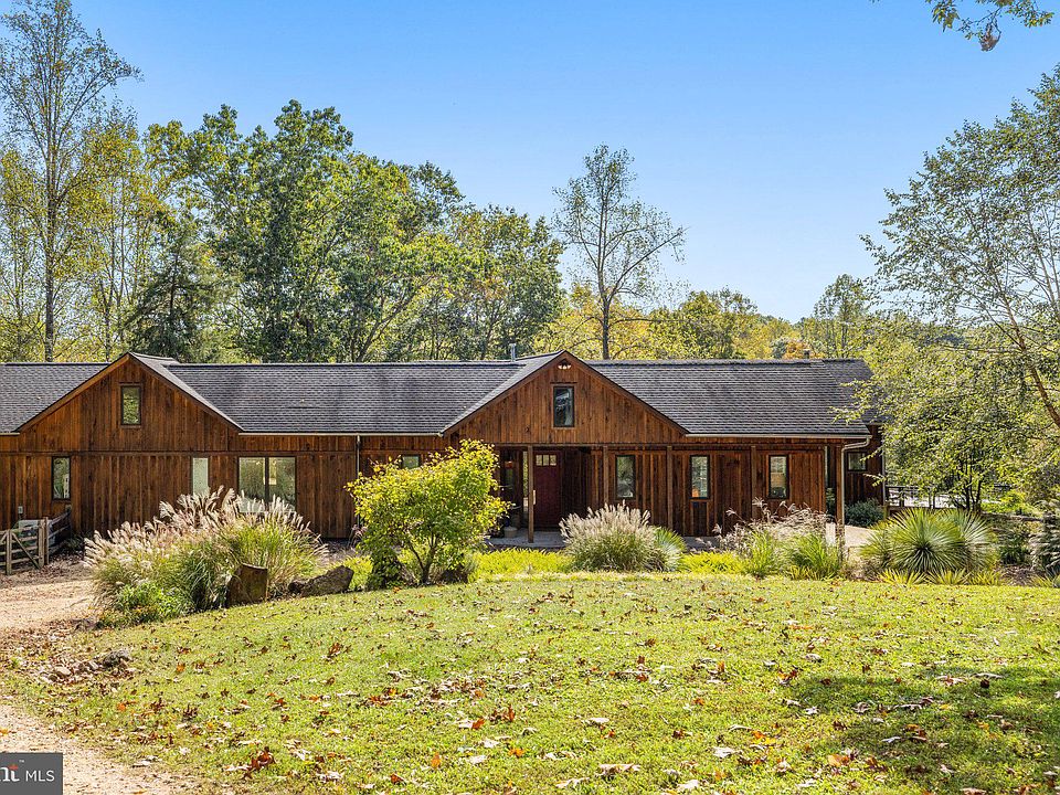 1539 N Poes Rd, Flint Hill, VA 22627 Zillow