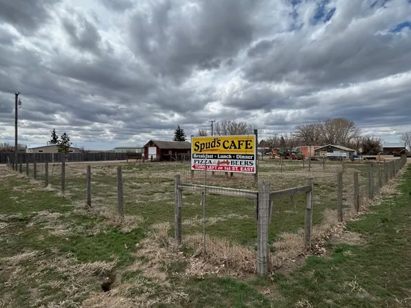 509 E Washington Ave, Chester, MT 59522