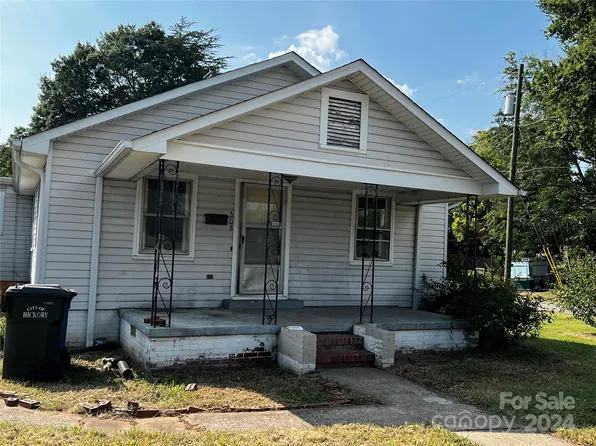 508 13th St SW, Hickory, NC 28602