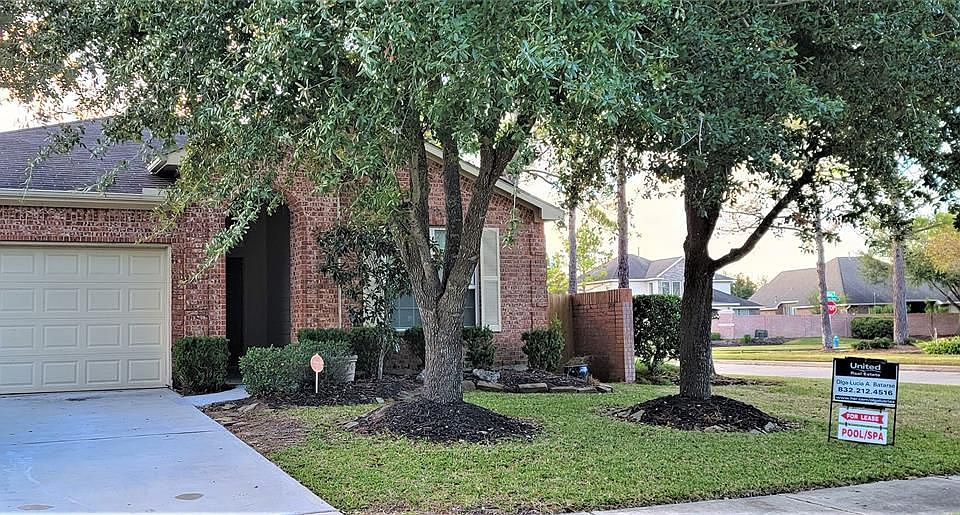 1st image of 2702 Golden Creek Ln