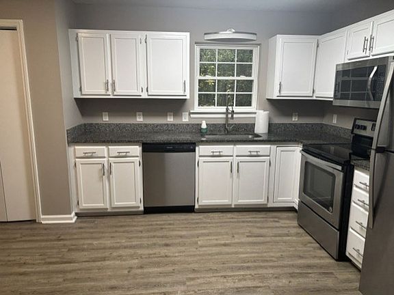 3rd image of 159 Overcreek Rd
