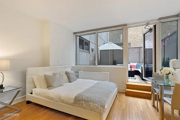 Sold by Corcoran | media 4