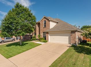 705 Dover Park Trl, Mansfield, TX 76063