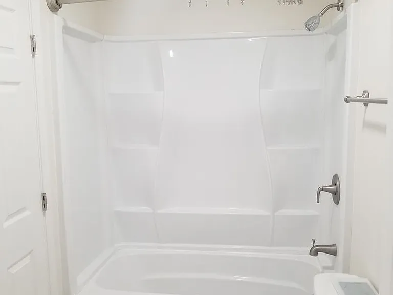 1276 Aurora Dr — Photo 4