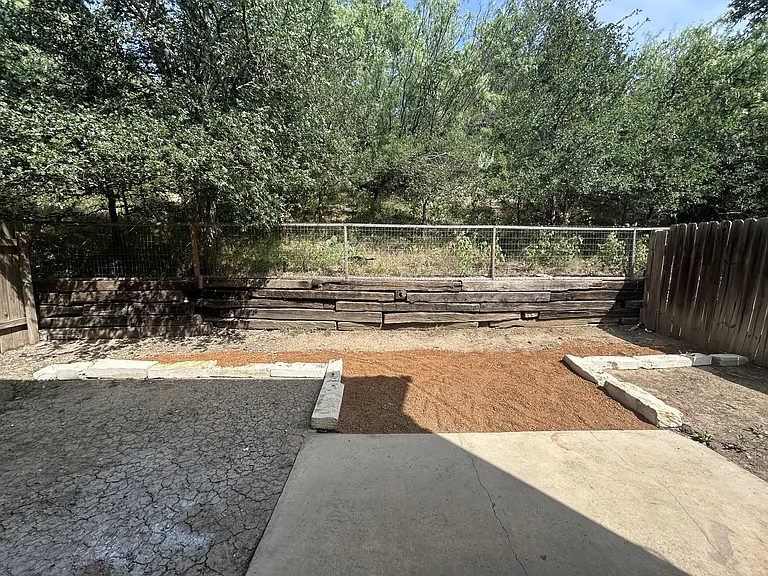 707 Bracewood Cir — Photo 9