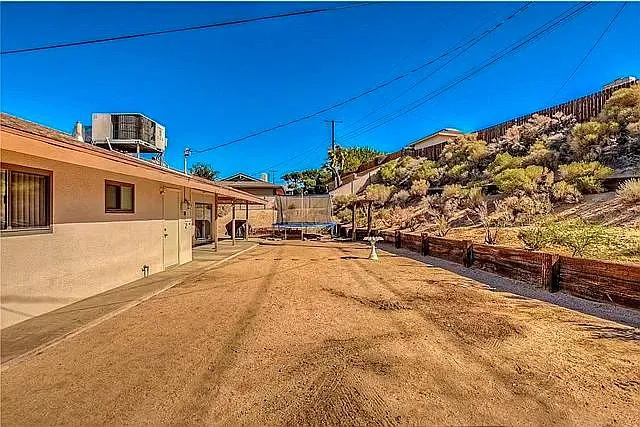 15103 Wilson Ct — Photo 24
