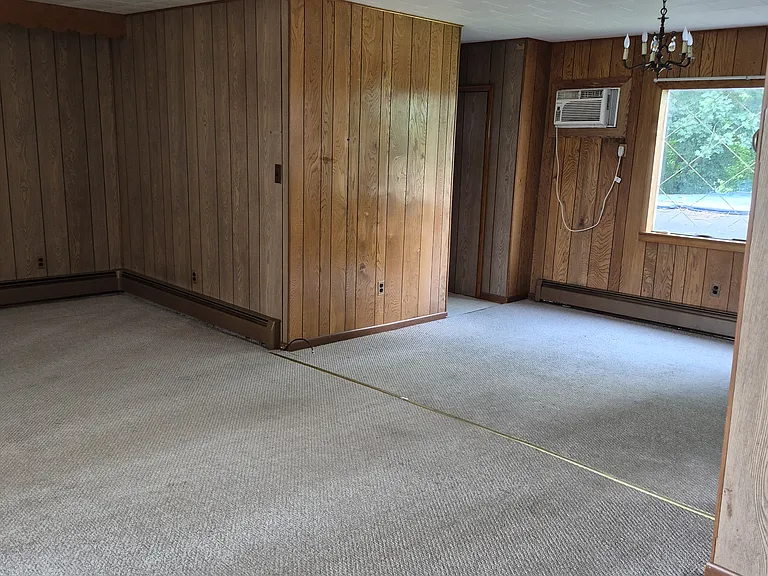 182 Golden Ave #2 — Photo 15