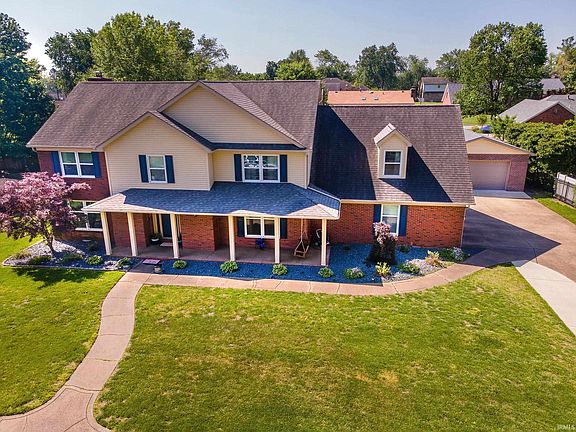 2nd image of 7699 Hermitage Ct