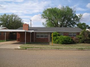 715 6th Pl, Idalou, TX 79329