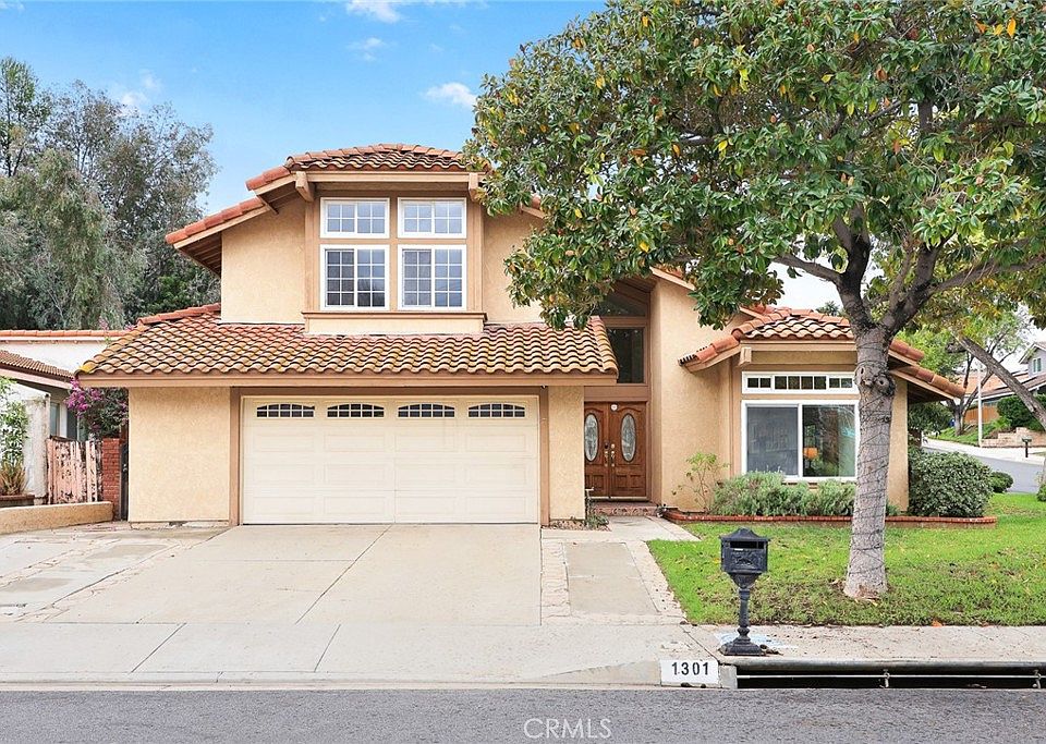 1st image of 1301 Glenthorpe Dr