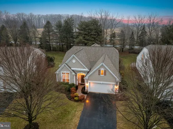 454 Mimosa Cir, Kennett Square, PA 19348