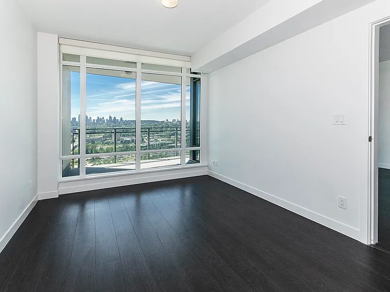 2085 Skyline Ct #2407 — Photo 11