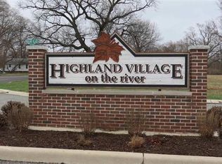 1113 Gleneagle Dr, Mishawaka, IN 46545