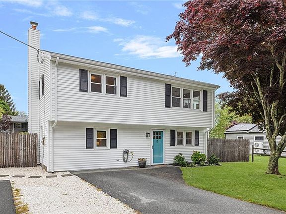 5th image of 118 Pettee Ave