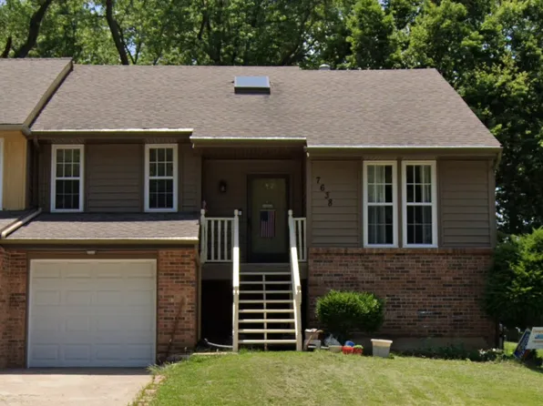 7638 Long St, Lenexa, KS 66216