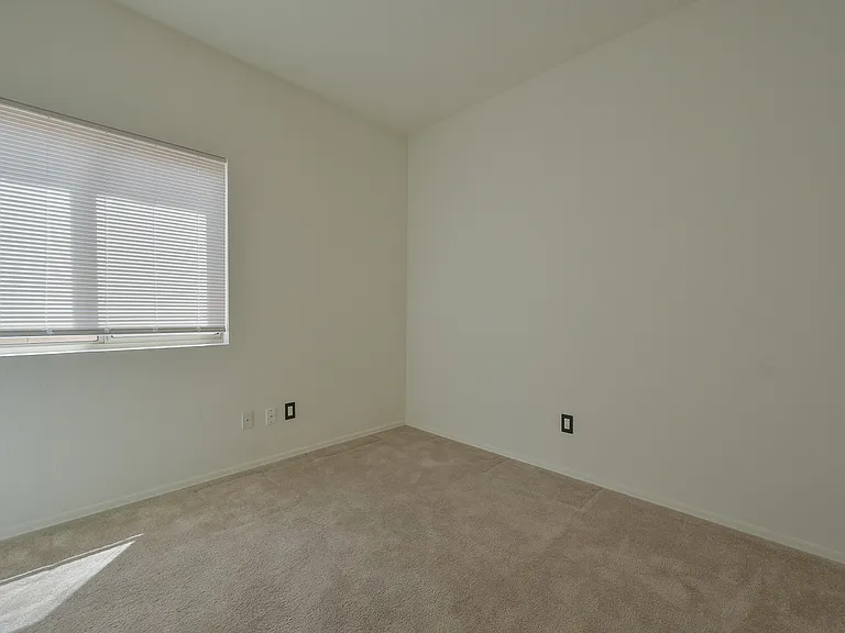 114 W Freddie Canyon Way — Photo 30