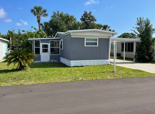 19 New York Dr, New Smyrna Beach, FL 32168