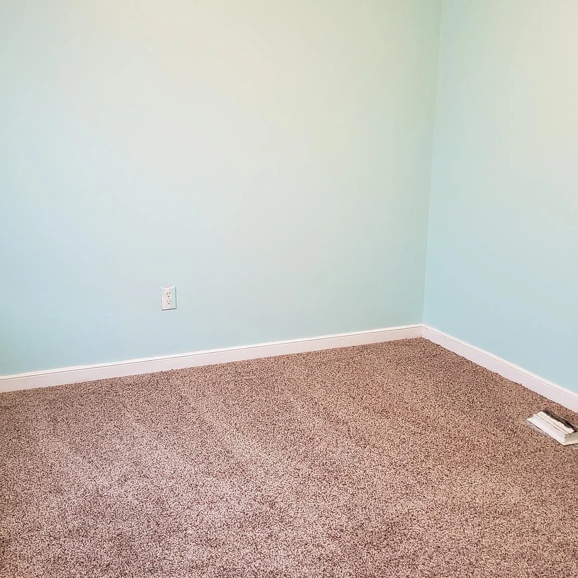 2 bed, 822 sqft, $1,200 — Photo 3