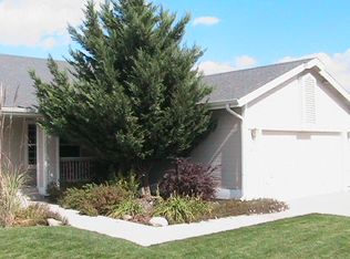 16012 Green Springs Dr, Reno, NV 89511