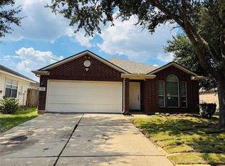 9110 Regents Cove Ct, Houston, TX 77099