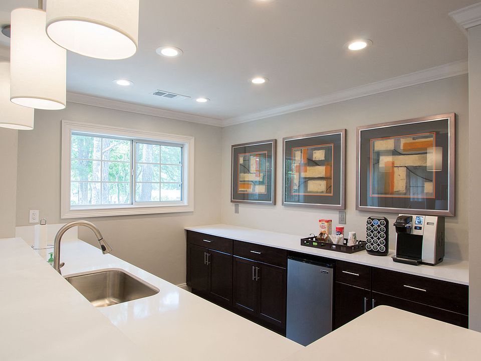 Our residents love our RENOVATED kitchen in the new clubhouse!