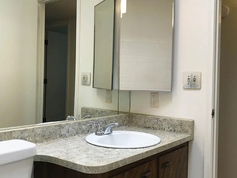 7800 N Nicole Pl — Photo 28