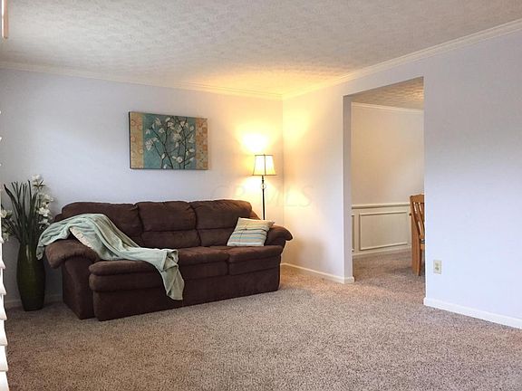 3rd image of 3234 Creston Ct