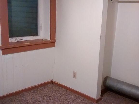 New carpet! (Bedroom 2)