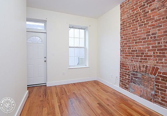 5th image of 694 Franklin Ave #5